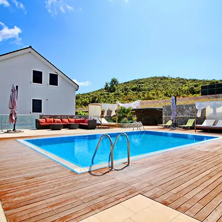 Kula Fancy - One-bedroom With Terrace Ground Floor A1 Apartment Drače