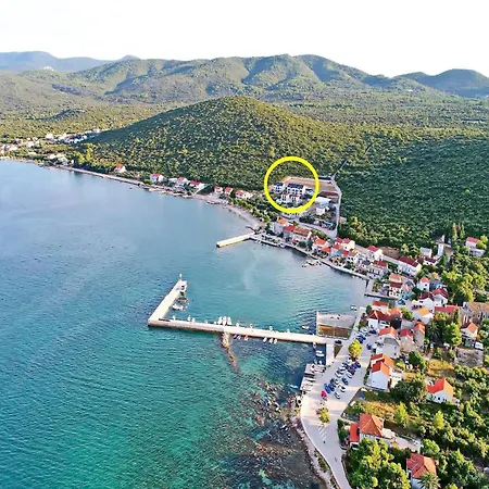 Kula Fancy - One-bedroom With Terrace Ground Floor A1 Daire