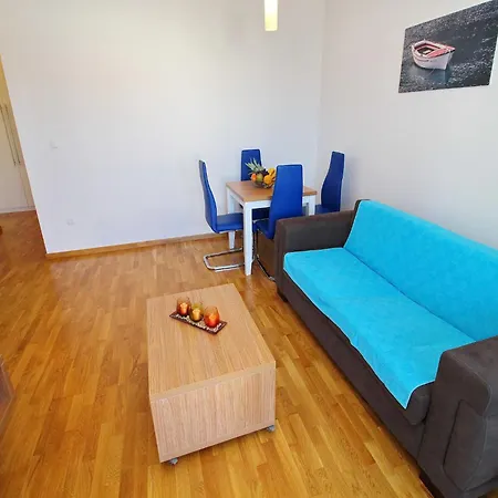 Kula Fancy - One-bedroom With Terrace Ground Floor A1 * Drace